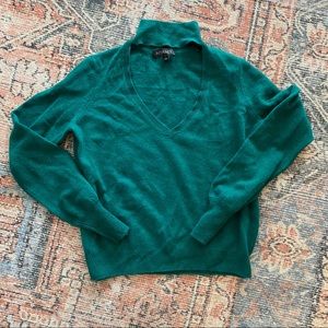 Intermix green cashmere sweater